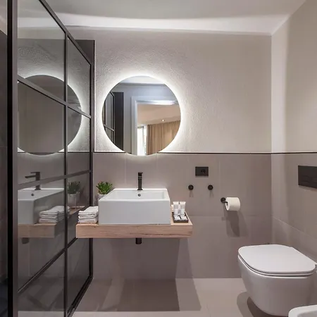 מלון דירות Mem And 4*